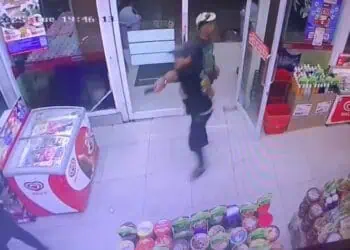 Kelompok Orang Bersenjata Tajam Ancam Belasan Warga Setu Tangsel