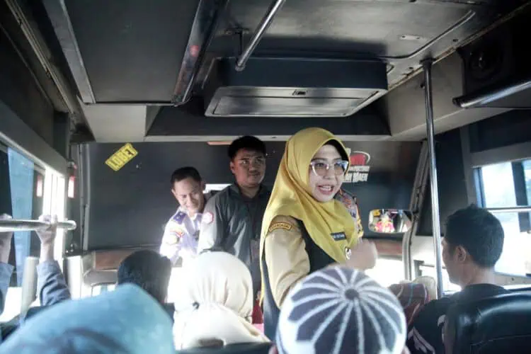 Selain Tarif, Bupati Pandeglang Juga Soroti Kelaikan Jalan Angkutan Mudik