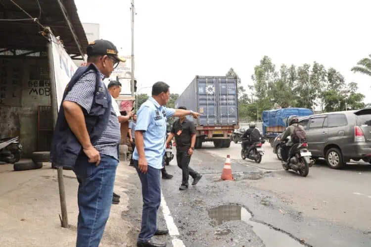 Sering Terputus Oleh Banjir, Jalan Raya Serang Akan Dinormalisasi