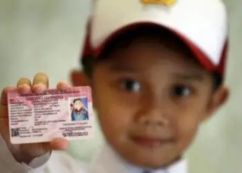 Anggaran Dipangkas, Disdukcapil Lebak Manfaatkan Sekolah untuk Pembuatan KIA