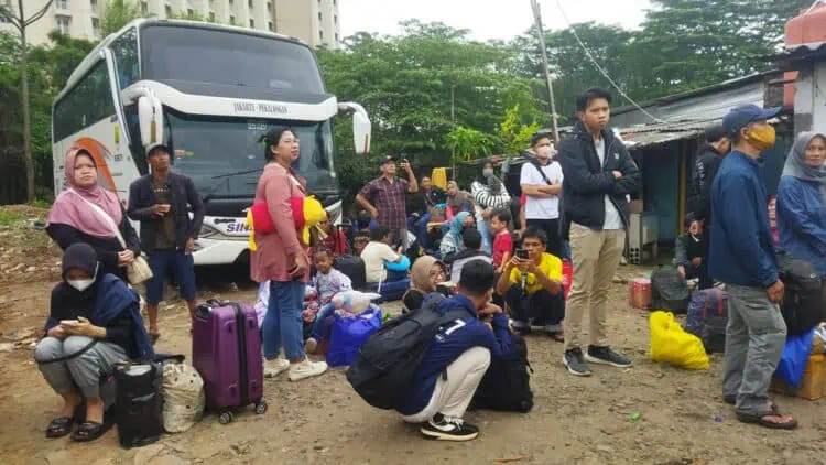 Hindari Harga Tiket Mahal, Warga Tangsel Pilih Mudik Lebih Awal