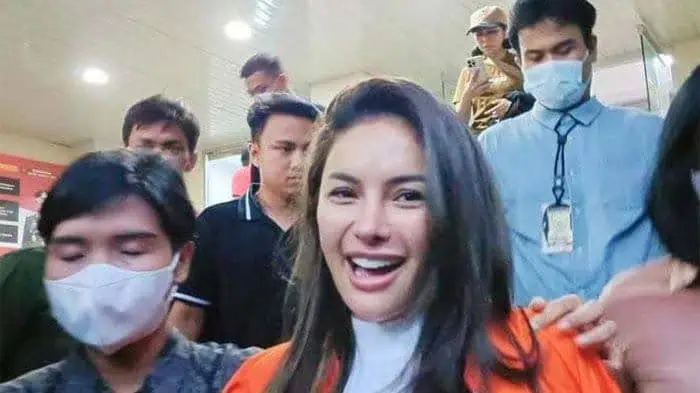 Rayakan Ulang Tahun Di Penjara, Nikita Mirzani Dapat Ucapan dari Ketiga Anaknya
