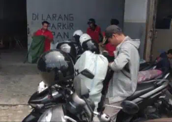 Jelang Lebaran, Perusahaan Ekspedisi di Lebak Kewalahan Kirim Paket