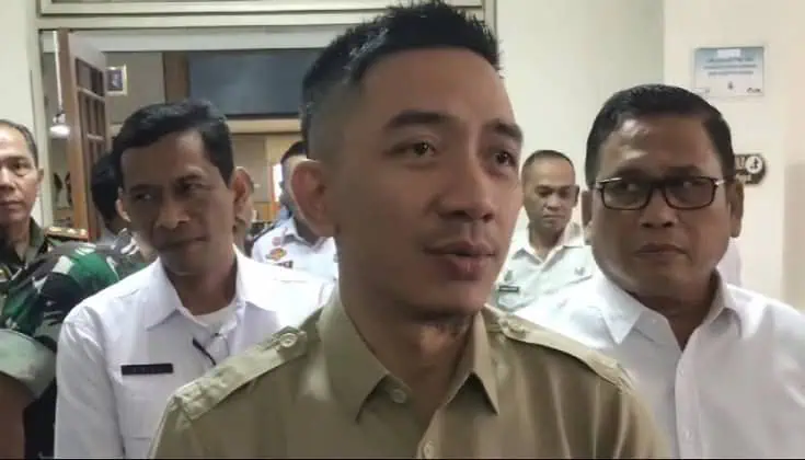 Viral, Bupati Lebak Minta Kadis Pendidikan Benahi Jalan Jelang Mudik