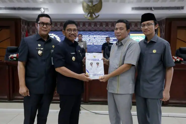 Sampaikan LKPj TA 2024, Pemkot Tangerang Catatkan Sejumlah Capaian yang Lampaui Target