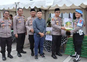 Polresta Tangerang Gelar Bazar Ramadhan Polri Presisi 2025