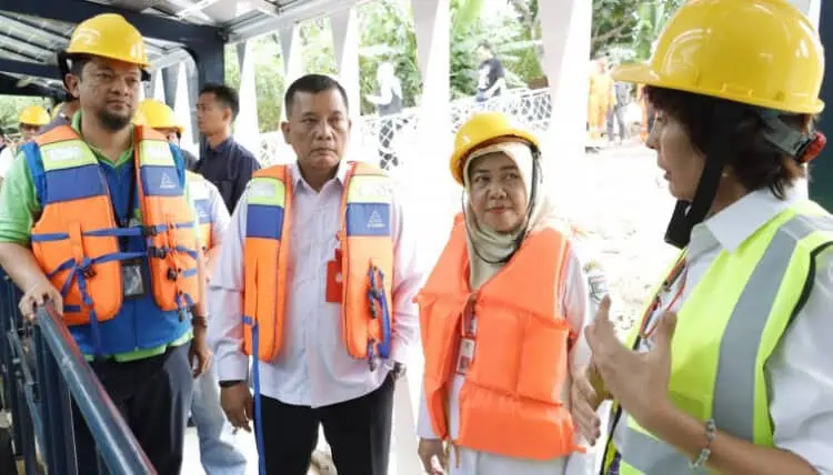 Atasi Sampah, DLHK Kabupaten Tangerang Luncurkan Kapal Interceptor