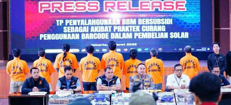 Beli BBM Subsidi Pakai Barcode Palsu, 1 Liter Untung Rp1.800