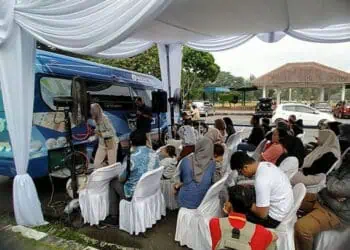 Warga “War” Kuota demi Bisa Menukar Uang Pecahan Kecil Jelang Lebaran