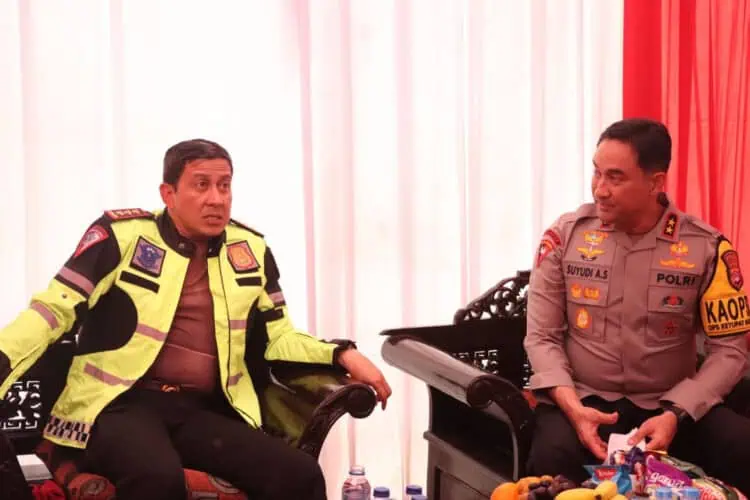 Pastikan Personel Siap Siaga, Wakapolri Cek Lokasi Wisata Anyer