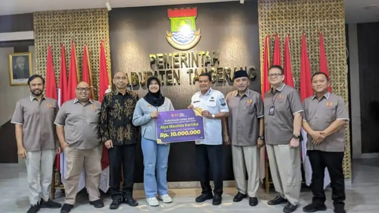 Menuju Kejuaraan Dunia, Lifter Kabupaten Tangerang Alya Maulida Temui Bupati