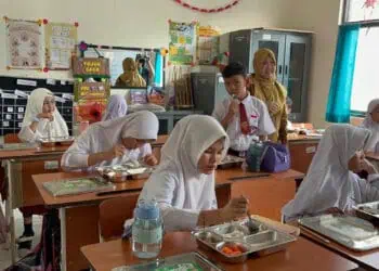 MBG Disetop Sementara, Dimulai Lagi 23 Februari