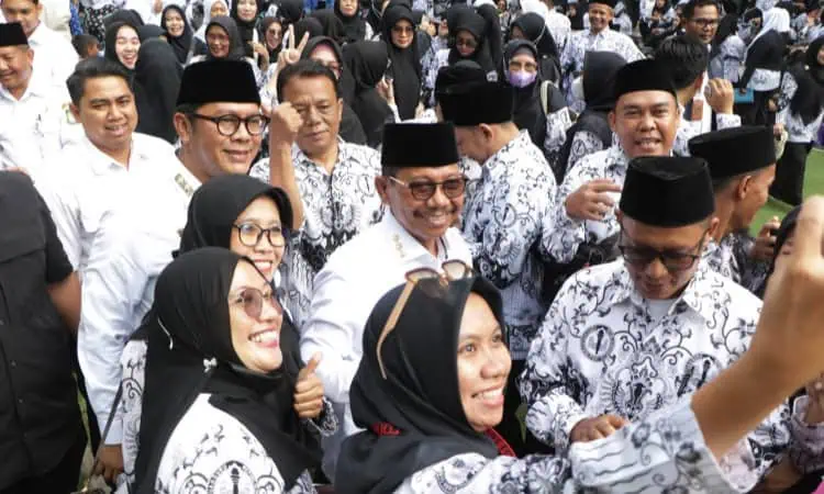 Halalbihalal Bersama RIbuan Guru Kota Tangerang, Sachrudin Sampaikan Komitmen Soal Kesejahteraan