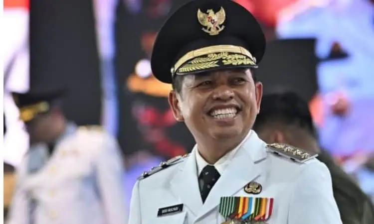 KDM Terbitkan Aturan Larang Warga Jabar Gelar Pungutan di Jalan Raya