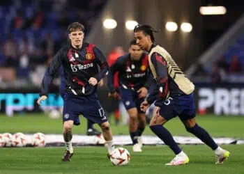 Manchester United vs Lyon, Berharap Tuah Old Trafford