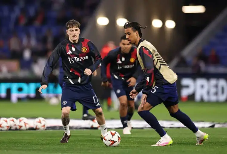 Manchester United vs Lyon, Berharap Tuah Old Trafford