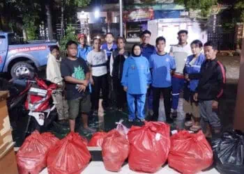 Pemkot Tangerang Distribusikan Nasi Bungkus Untuk Warga Terdampak Banjir