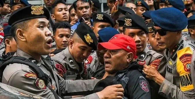 Sidang Ricuh, Rekaman Sebut Nama Hasto dan Perintah Ibu