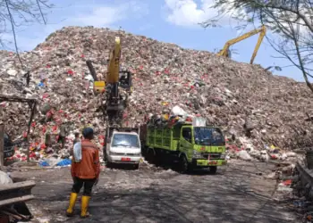 Pemkot Tangsel Batasi Sampah Masuk ke TPA Cipeucang