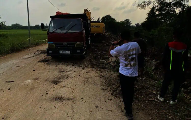 Jalan Sukadiri “Dihujani Meteor”, DBMSDA Sebut Sedang Diperbaiki