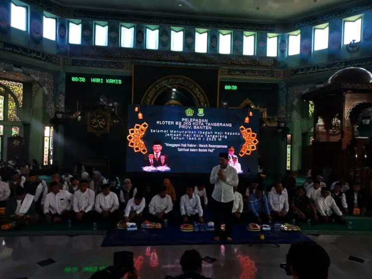 Lepas Calhaj Banten Kloter Pertama, Wagub Dimyati: Jaga Niat dan Adab Selama Beribadah