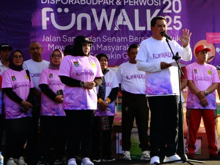 Bupati Tangerang dan Wabup Buka Senam Tangerang Gemilang