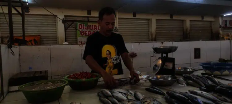 100 Pedagang Pasar Tradisional Cisoka Terpaksa Gulung Tikar