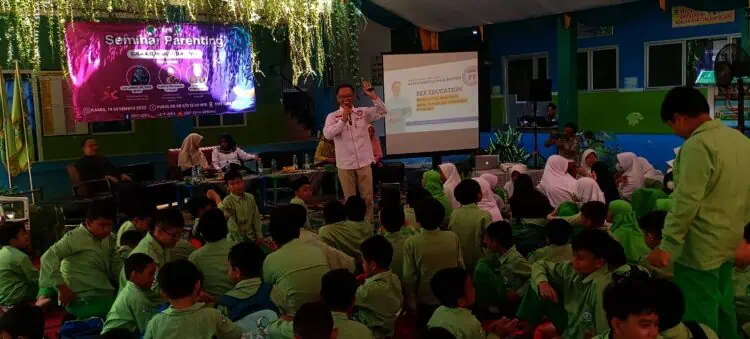 Wagub Banten Wacanakan Kirim Anak Nakal ke Barak Militer, Komnas PA Buka Suara