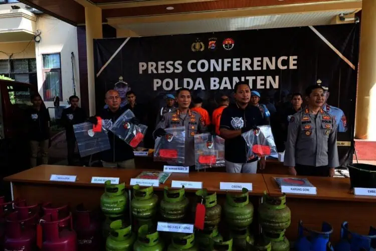 Dua Penyuntik LPG Bersubsidi di Jambe Kabupaten Tangerang Ditangkap