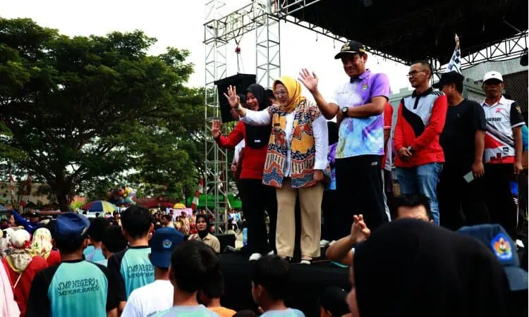 Wabup Intan Minta Aparatur dan Masyarakat Mekar Baru Perkuat Sinergi