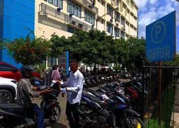 Parkir RSU Tangsel Kini Bebas Pungutan Ormas, Pengunjung Merasa Lega