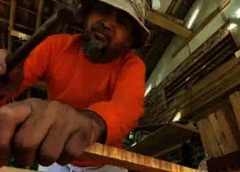 Jadi Korban PHK, Jupri Kini Sukses Usaha Mebel