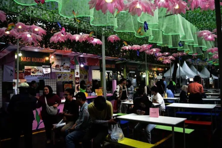 Pesta Kuliner dalam Nuansa Hutan: “Belantara Rasa” Hadirkan Ratusan Jajanan di Tangcity Mall