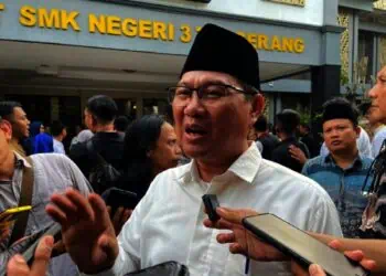 Dindikbud Banten Tegaskan Legalisir Akta dan KK Tidak Wajib