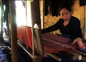 Tenun Baduy Tembus Rp 1 Juta Per Helai