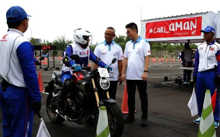 Edukasi Berkendara Jadi Prioritas, Jagoan Safety Riding Honda Uji Keahlian