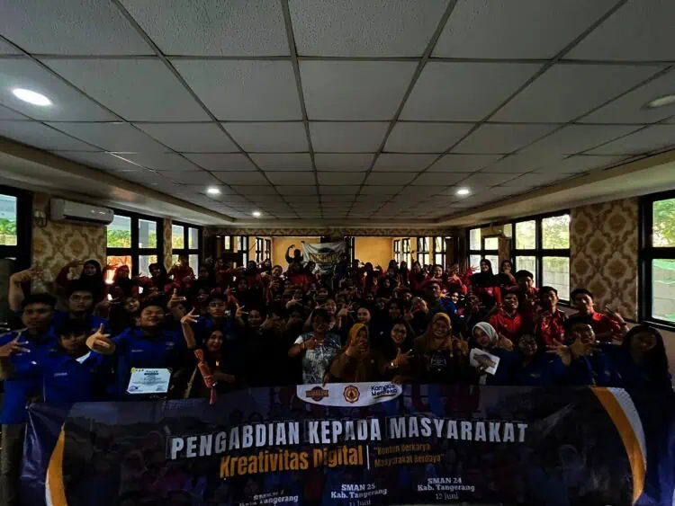 Mahasiswa Komunikasi UBD Gelar PKM