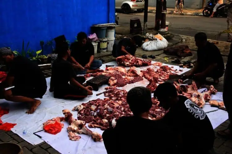 PWI Kabupaten Tangerang, Bagikan Daging Kurban di Iduladha