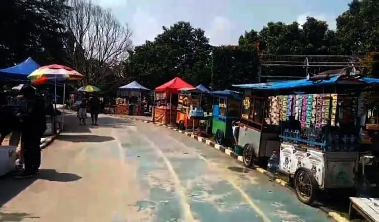 Pernyataan Kadisparbud Pandeglang Tak Digubris, Pedagang di Area Steril Acara Gebrag Ngadu Bedug Semakin Banyak