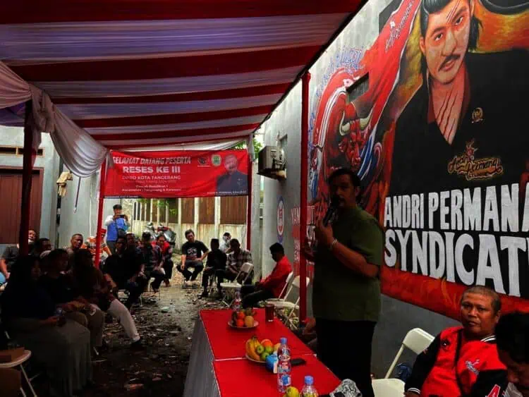 Petugas Tersangkut Kabel Semrawut, Wakil Ketua DPRD Kota Tangerang: Jangan Tunggu Korban Lagi!