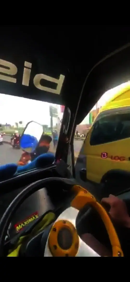 Viral Video Petugas Dishub Cekcok dengan Sopir Truk, Kadishub: Sopir Truk yang Melanggar