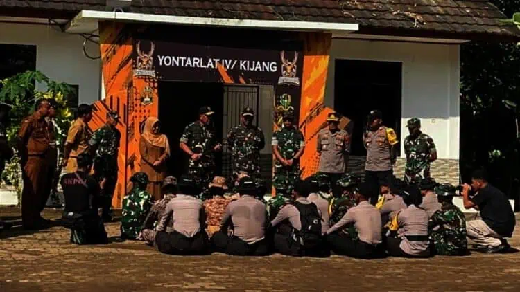 Optimalkan Potensi Desa, Ratusan Taruna TNI Diterjunkan di Pandeglang