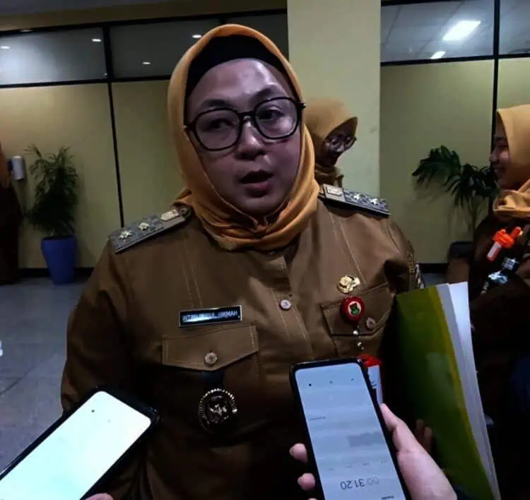 Pemkab Tangerang Bakal Sanksi Pembuang Sampah