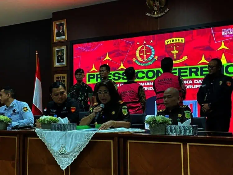 Kejari Tangsel Tetapkan Tiga Tersangka Kasus Kredit Fiktif, Negara Dirugikan Rp10 Miliar