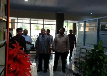 Kunjungi STIA Banten, Bonnie Triyana: Peningkatan Kualitas Pendidikan Tidak Bisa Ditawar Lagi