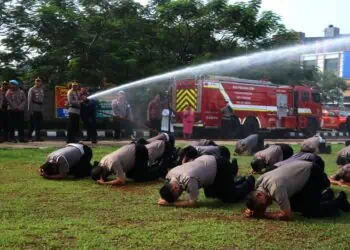 102 Personel Polres Metro Tangerang Kota Naik Pangkat