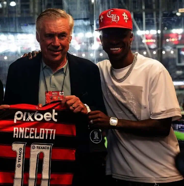 Memble di Timnas Brasil, Vinicius Tertekan