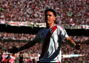 River Plate vs Urawa Red, Perang Kuda Hitam