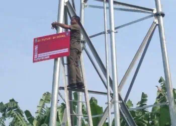 Satpol PP Kota Tangerang Kembali Segel Pembangunan Menara BTS Tanpa Izin