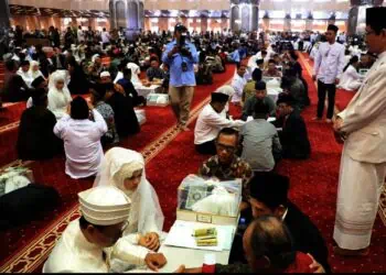 100 Pasangan Menikah Massal di Masjid Istiqlal